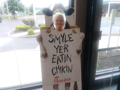 Fast Food Restaurant «Chick-fil-A», reviews and photos, 680 S Trooper Rd, Norristown, PA 19403, USA