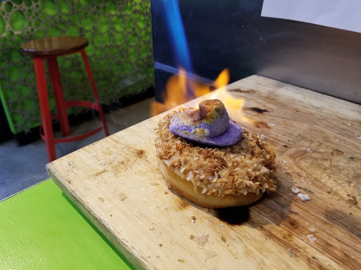 Donut Shop «Glazed & Confuzed Donuts», reviews and photos, 5301 Leetsdale Dr, Denver, CO 80246, USA