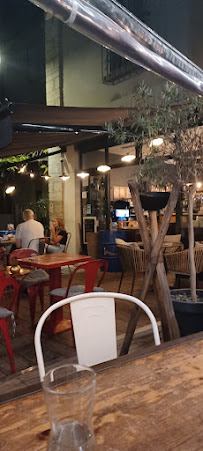 Atmosphère du Restaurant La Petite Cuillère à Villeneuve-lès-Avignon - n°8