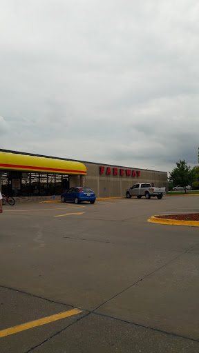 Grocery Store «Fareway Grocery», reviews and photos, 2100 Cedar Plaza Dr, Muscatine, IA 52761, USA