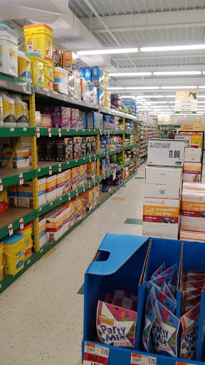 Pet Supply Store «Pet Supplies Plus», reviews and photos, 5092 Mayfield Rd, Lyndhurst, OH 44124, USA
