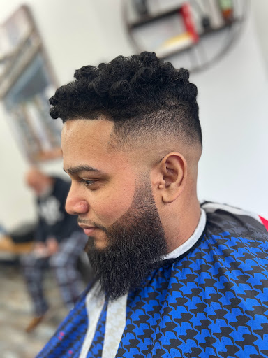 Barber Shop «Shaving Art Barber Shop», reviews and photos, 61A Main St, Hackensack, NJ 07601, USA