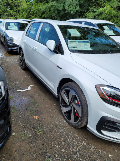 Volkswagen Dealer «Douglas Volkswagen», reviews and photos, 491 Morris Ave, Summit, NJ 07901, USA