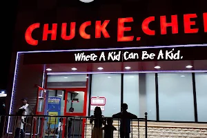 Chuck E Cheese image