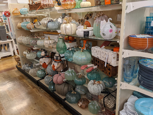 Department Store «HomeGoods», reviews and photos, 3803 E Foothill Blvd, Pasadena, CA 91107, USA