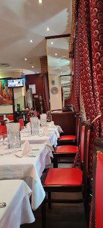 Atmosphère du Restaurant pakistanais New Shalimar -Services : -à la Carte - Buffet à Volonté Vente - à emporter - Livraison à Rosny-sous-Bois - n°8