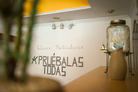 Academia de Clases Particulares Apruébalas Todas C. Tenteniguada, 21, 35110 Santa Lucía de Tirajana, Las Palmas, España