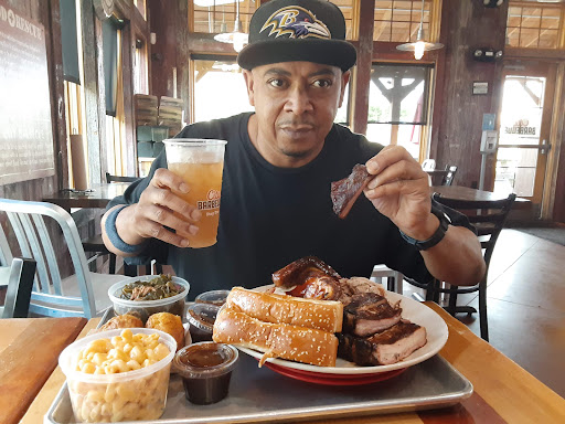 Barbecue Restaurant «City Barbeque», reviews and photos, 329 Whittington Pkwy, Louisville, KY 40222, USA