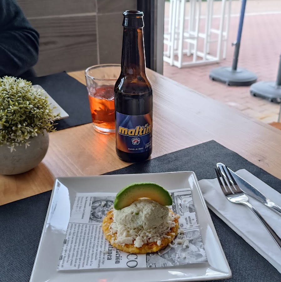 Guayoyo Gastrobar