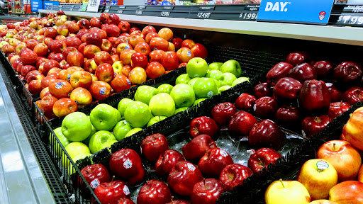 Grocery Store «Schnucks», reviews and photos, 109 N Mattis Ave, Champaign, IL 61821, USA