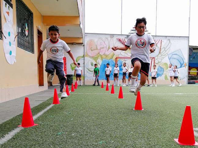 Opiniones de Unidad Educativa Internacional Cotopaxi en Latacunga - Escuela