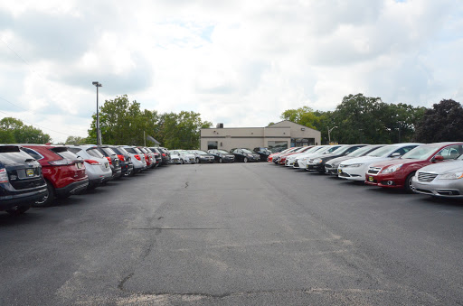 Used Car Dealer «Majeski Motors Inc», reviews and photos, 1707 E 4th St, Sterling, IL 61081, USA