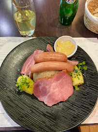 Choucroute d'Alsace du Restaurant de spécialités alsaciennes Bratschall Manala à Kaysersberg - n°11