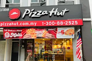 Pizza Hut Delivery Merlimau image