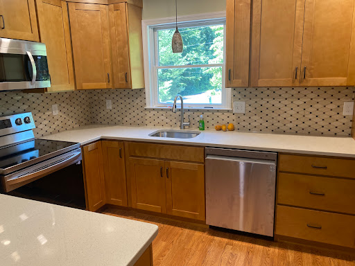 Cabinet Store «Express Kitchens - Cabinets & Counter-tops», reviews and photos, 3080 Main St, Hartford, CT 06120, USA