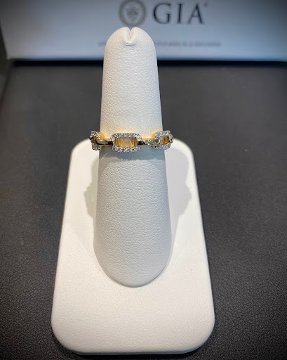 Jeweler «Philip Bortz Jewelers», reviews and photos, 108 E 7th St, Cincinnati, OH 45202, USA