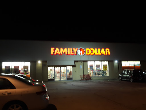 Dollar Store «FAMILY DOLLAR», reviews and photos, 3521 Grand Ave, Gurnee, IL 60031, USA