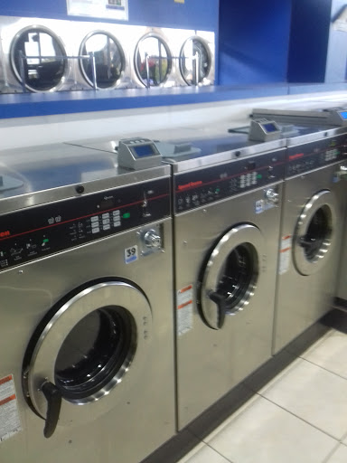 Laundromat «Advantage Laundry - Vallejo», reviews and photos, 66 Admiral Callaghan Ln, Vallejo, CA 94591, USA