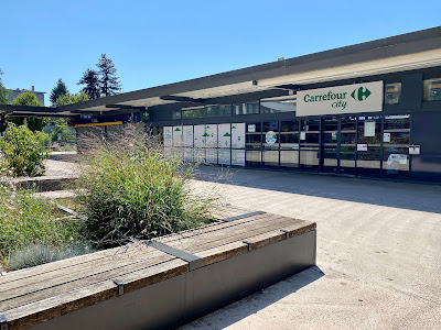 Carrefour City à Annecy