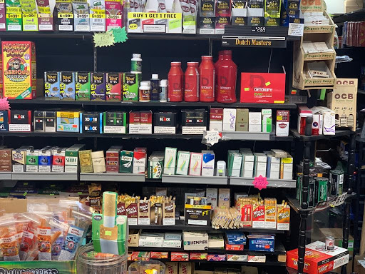 Tobacco Shop «Amsterdam Smoke Shop», reviews and photos, 510 W Court St, Seguin, TX 78155, USA