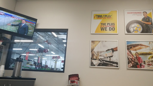 Tire Shop «Tires Plus», reviews and photos, 3735 Cascade Rd, Atlanta, GA 30331, USA