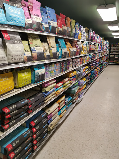 Tropical Fish Store «Pet Friendly Inc», reviews and photos, 845 Manitou Rd, Hilton, NY 14468, USA