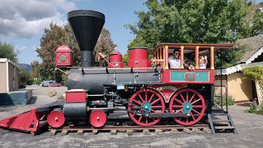 Clothing Store «Burlington Coat Factory», reviews and photos, 6900 Chestnut St, Gilroy, CA 95020, USA