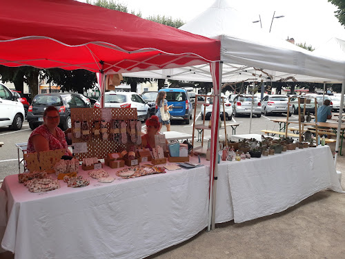 attractions Marché des Tilleuls - Producteurs locaux de Lons-le-Saunier Lons-le-Saunier