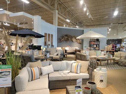 Furniture Store «Ashley HomeStore», reviews and photos, 2615 Vildibil Dr, Brandon, FL 33510, USA