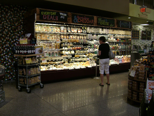 Grocery Store «Whole Foods Market», reviews and photos, 10020 Regency Cir, Omaha, NE 68114, USA