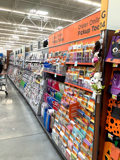 Discount Store «Walmart», reviews and photos, 8538 Interstate 35 Access Rd, San Antonio, TX 78211, USA