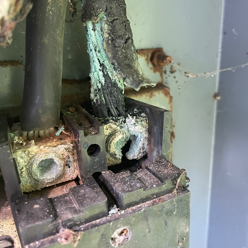 Electrician «Livewire Electrical Charlotte Electricians», reviews and photos, 1409 East Blvd, Charlotte, NC 28203, USA