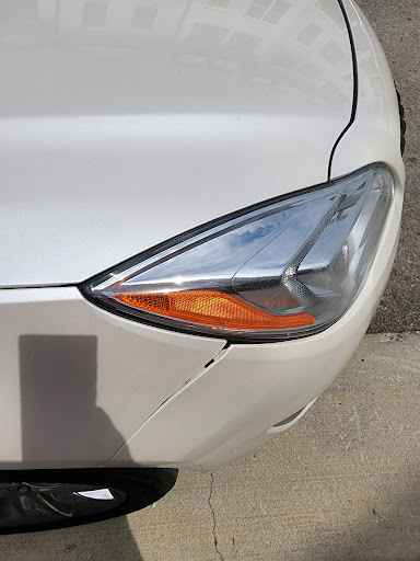 Auto Body Shop «Service King Collision Repair of Downtown Nashville», reviews and photos, 200 Main St, Nashville, TN 37213, USA