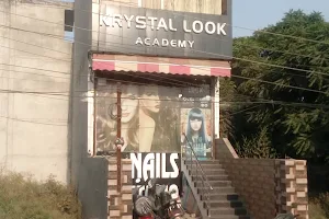 Krystal Look Beauty Salon image