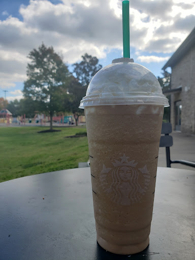 Coffee Shop «Starbucks», reviews and photos, 3065 Forrest Rd, Fort Campbell, KY 42223, USA