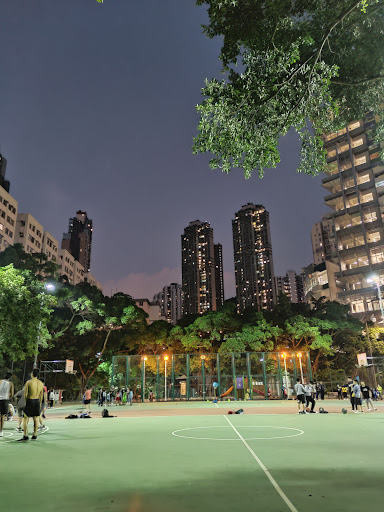 Basketball Courts, Kennedy Town Playground