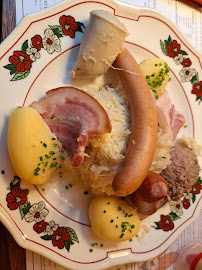 Choucroute d'Alsace du Restaurant de spécialités alsaciennes Restaurant La Cloche à Obernai - n°4