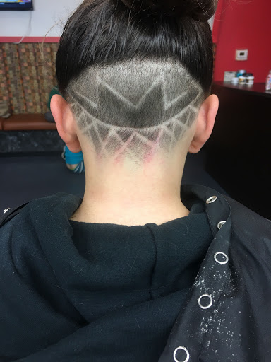 Barber Shop «Shave & Blade Barber Shop», reviews and photos, 9824 West Northern Avenue, #200, Peoria, AZ 85345, USA