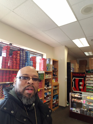 Shopping Mall «Surrey Square Mall & Center», reviews and photos, 4500 Montgomery Rd, Cincinnati, OH 45212, USA