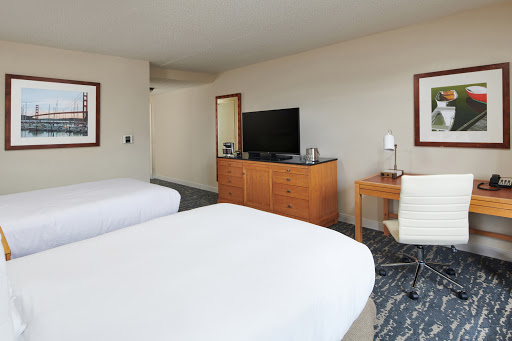 Hotel «DoubleTree by Hilton Hotel Berkeley Marina», reviews and photos, 200 Marina Blvd, Berkeley, CA 94710, USA