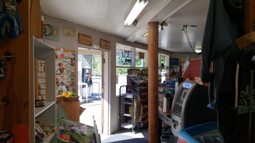 Grocery Store «Island View Market», reviews and photos, 7102 Ray Nash Dr NW, Gig Harbor, WA 98335, USA