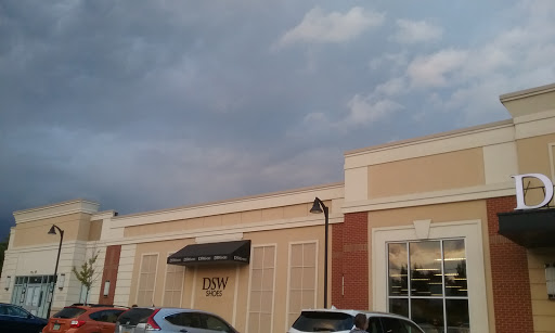Shoe Store «DSW Designer Shoe Warehouse», reviews and photos, 761 Easton Rd, Warrington, PA 18976, USA