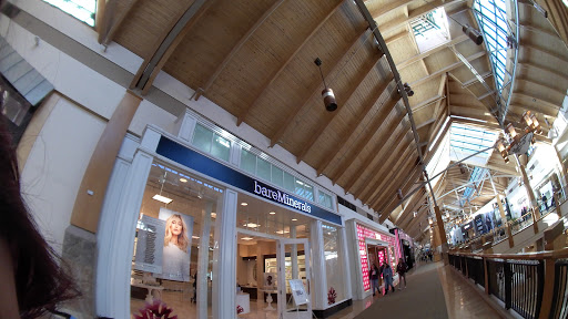 Beauty Supply Store «bareMinerals», reviews and photos, 8505 Park Meadows Center Dr, Lone Tree, CO 80124, USA