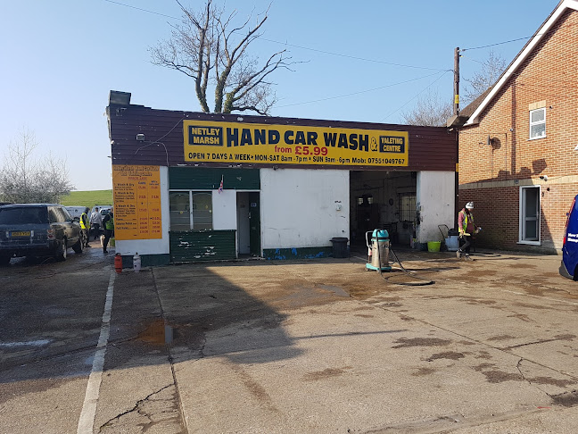 Hand Car Wash. Netley Marsh - Southampton