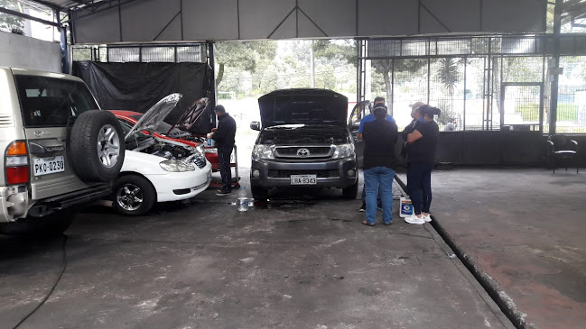 Toyomotors Taller Mecanico Toyota en Quito - Taller de reparación de automóviles
