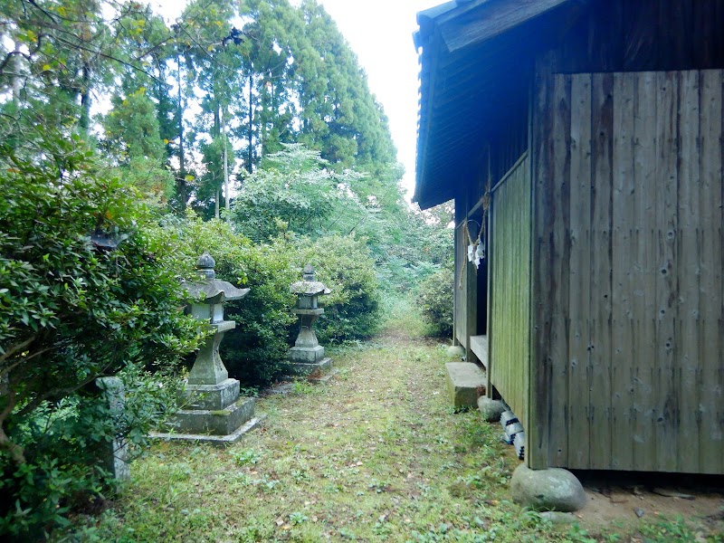 秋茶神社