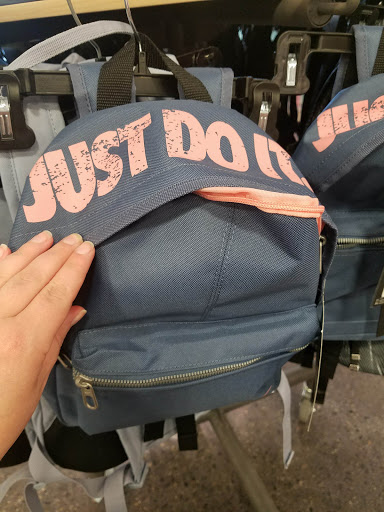 Outlet Mall «Tanger Outlet Williamsburg», reviews and photos, 150 Tanger Dr, Williamsburg, IA 52361, USA