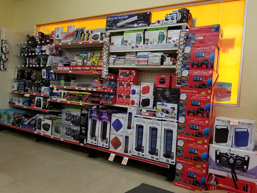 Dollar Store «FAMILY DOLLAR», reviews and photos, 4027 N Marks Ave, Fresno, CA 93722, USA