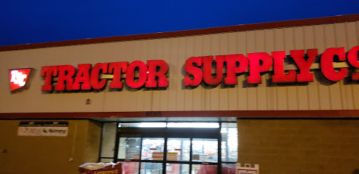 Home Improvement Store «Tractor Supply Co.», reviews and photos, 6015 S Transit Rd, Lockport, NY 14094, USA