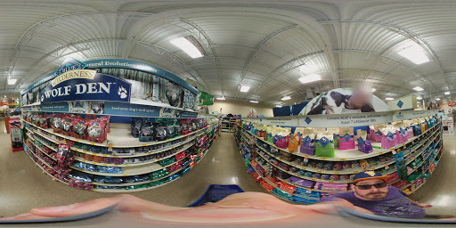 Pet Supply Store «PetSmart», reviews and photos, 1203 N Landing Way, Renton, WA 98057, USA